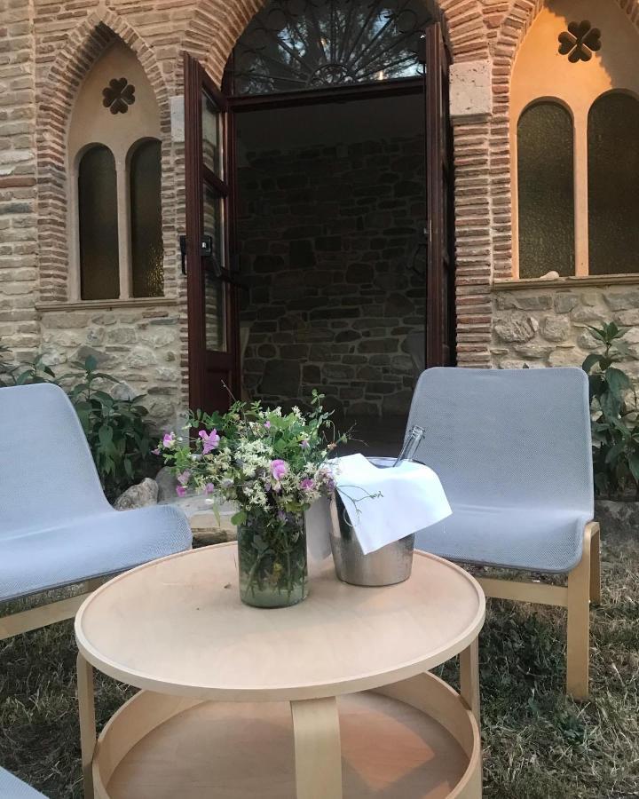 Hotel Lo Smeraldo Roccavivara Екстериор снимка